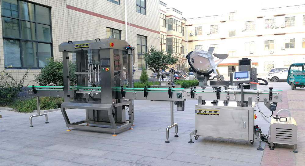 辣椒醬生產(chǎn)線設(shè)備 全自動(dòng)芝麻醬生產(chǎn)線實(shí)拍圖